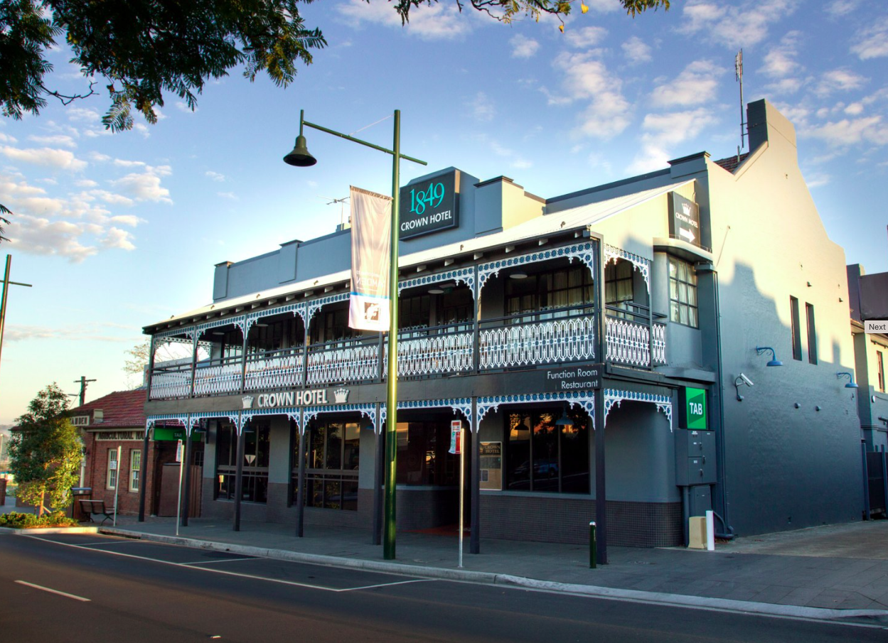 Crown Hotel