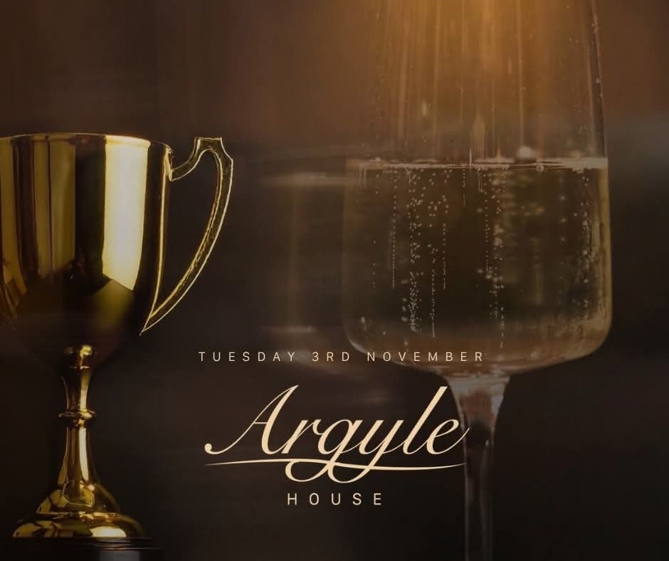 Melbourne Cup at Argyle Hotel